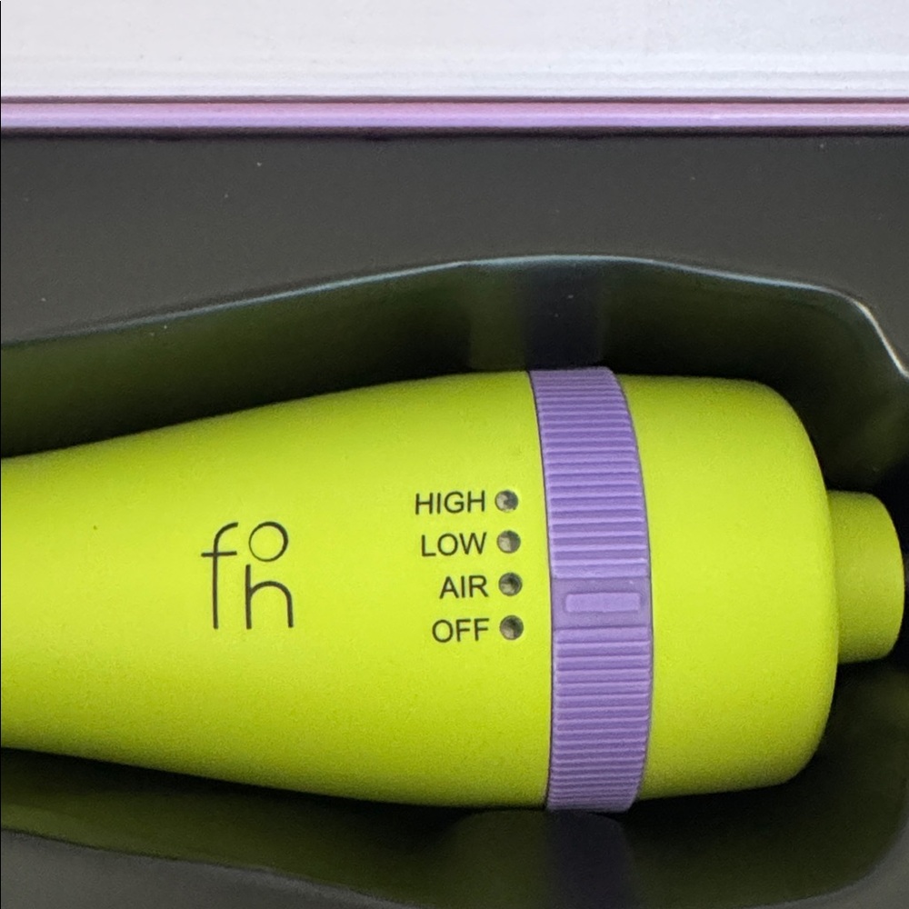 Fahrenheit Hot 2” Blowout Brush - Picture 6 of 8